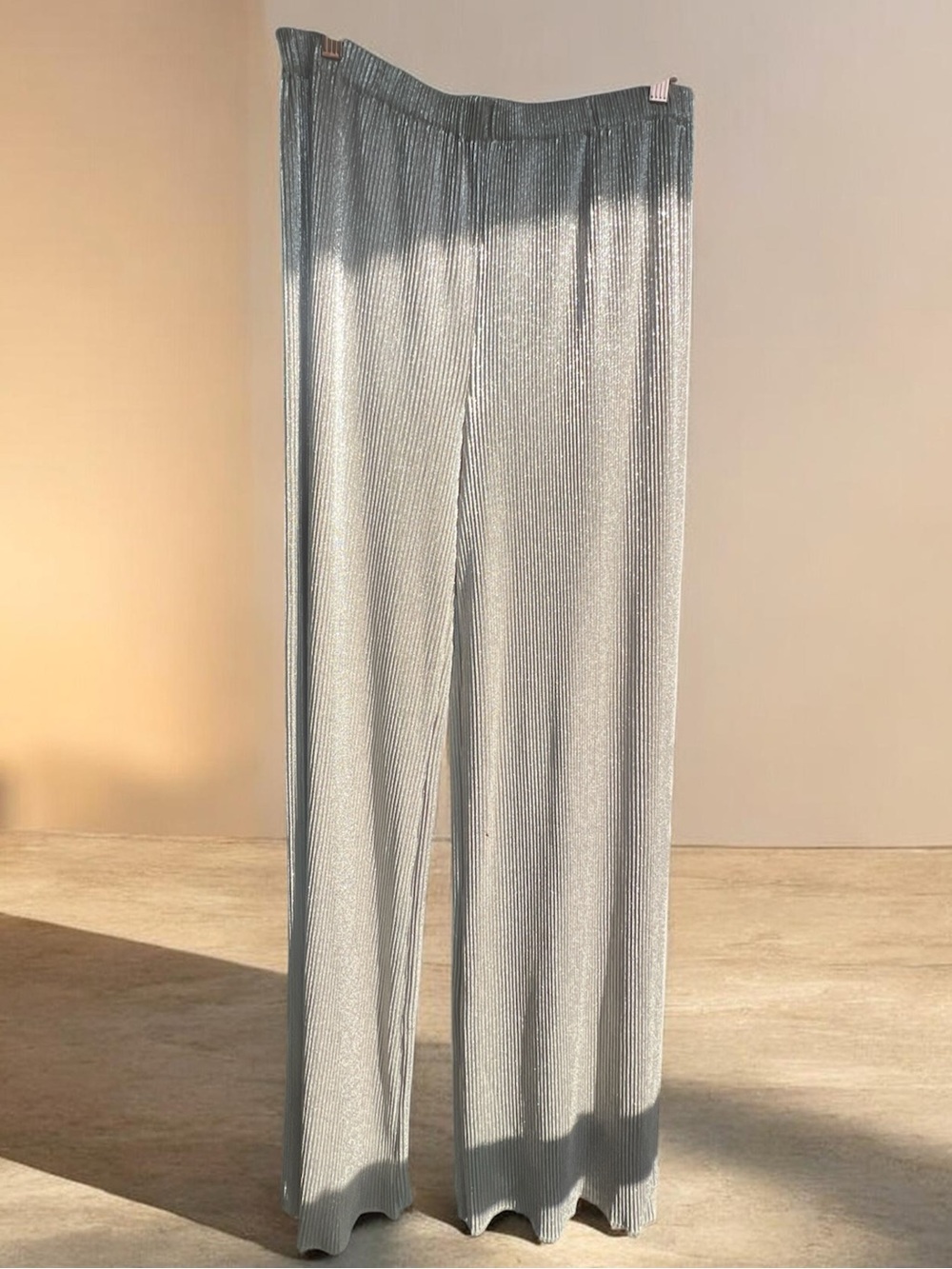 Lulu's Silver Gold Wide-Leg Shimmer Flowy Pants